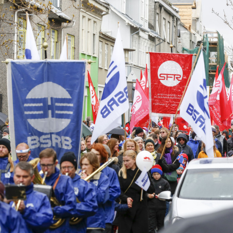 Gengið var niður Laugaveginn og þaðan á Ingólfstorg