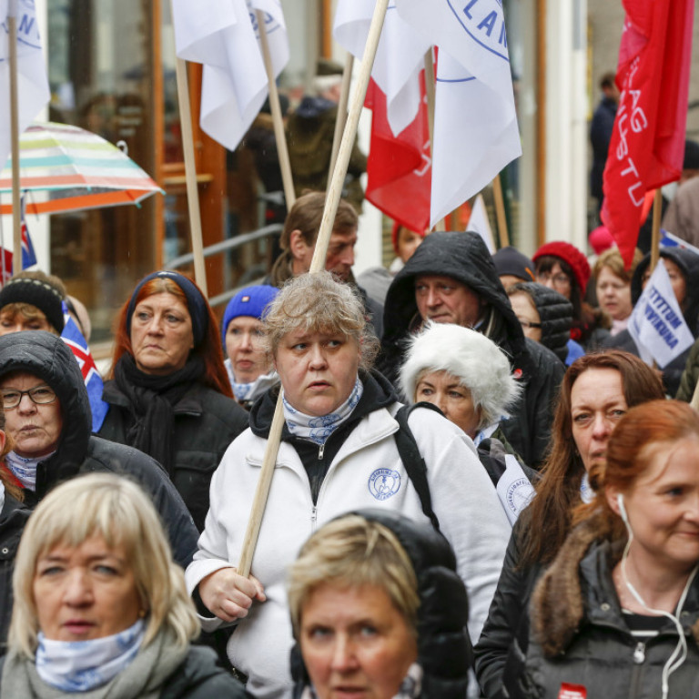 Stór hópur frá Sjúkraliðafélagi Íslands tók þátt í kröfugöngunni