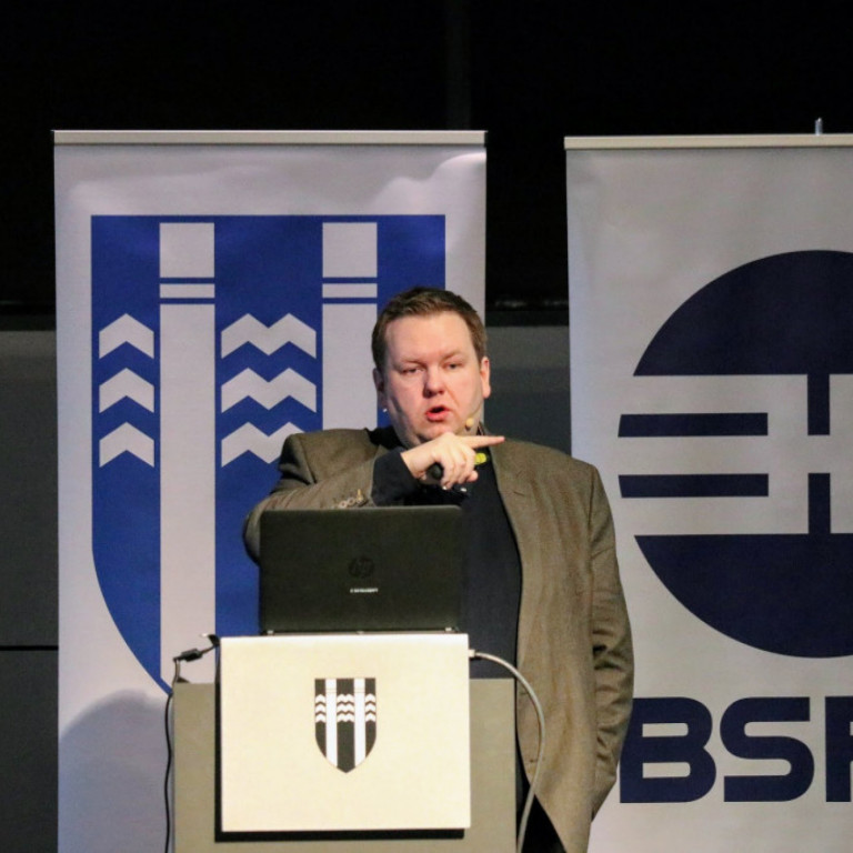 Magnús Már Guðmundsson, formaður stýrihóps um tilraunaverkefni um styttingu vinnuvikunnar, fjallaði um helstu niðurstöður og framtíð tilraunaverkefnisins.