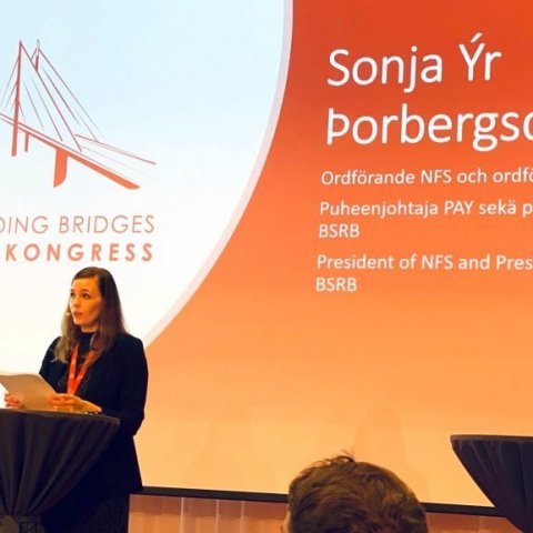 Sonja Ýr Þorbergsdóttir, formaður BSRB og stjórnarformaður NFS, setti þing NFS í Malmö.