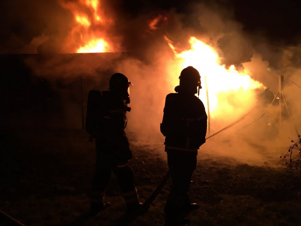 Heimilt er að lengja vinnulotu í allt að 16 klukkustundir til að bjarga verðmætum eða þegar almannah…