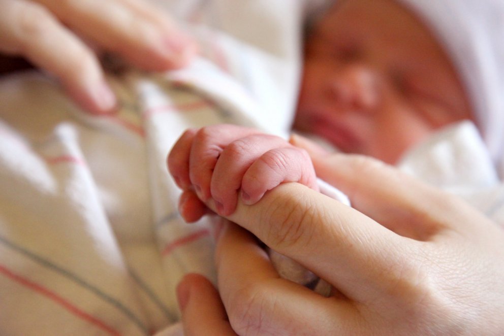 Réttur til fæðingarorlofs á að skiptast jafnt milli foreldra að mati BSRB.