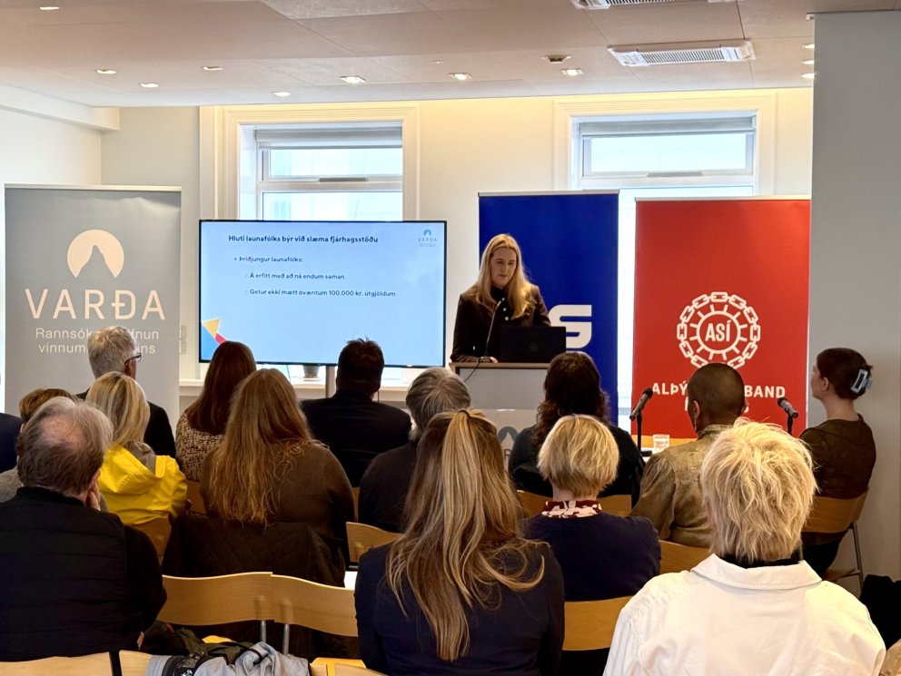 Kristín Heba Gísladóttir framkvæmdarstjóri Vörðu kynnir niðurstöður könnunarinnar