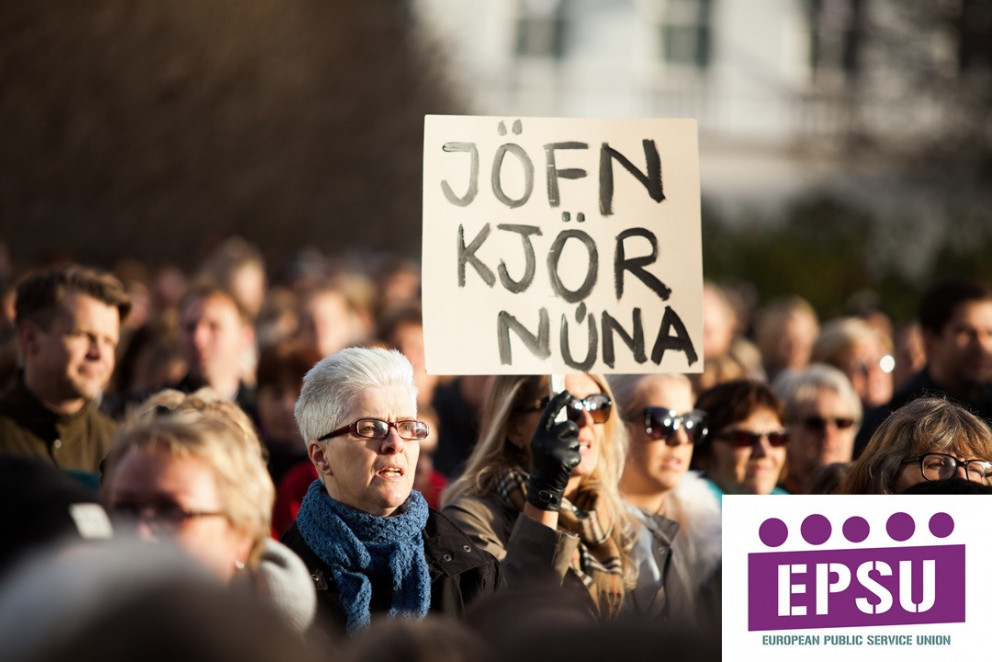 Konur mótmæltu kynbundnum launamuni 24. október 2016, á kvennafrídaginn.