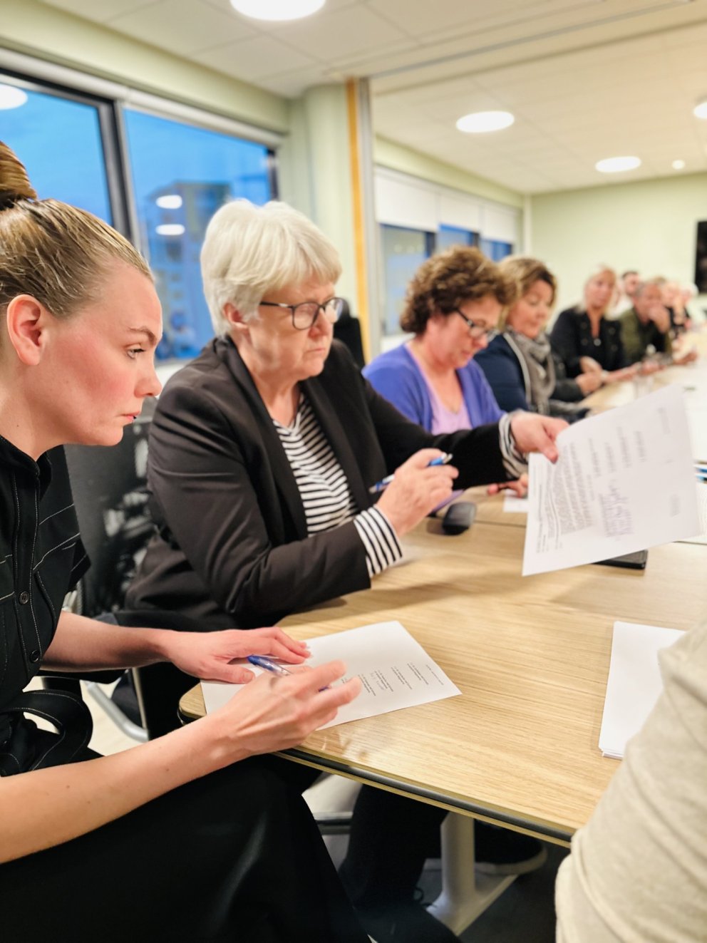 Kjarasamningur 11 aðildarfélaga BSRB við Samband íslenskra sveitarfélaga undirritaður í húsnæði ríki…