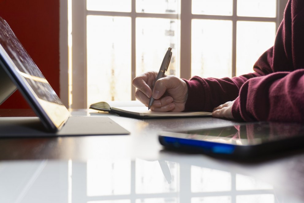 Fyrirlestrarnir eru opnir öllum en nauðsynlegt er að skrá sig til þátttöku.