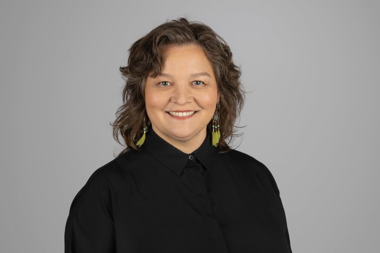 Sí­menntun er nauð­syn – ekki lúxus