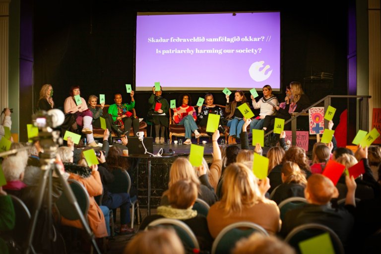 Einhugur var hjá fulltrúum flokkanna þegar kom að skaðsemi feðraveldisins