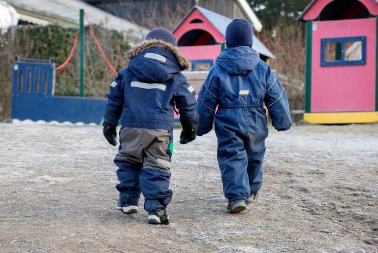Fæst sveitarfélög tryggja leikskólapláss fyrir 12 mánaða börn