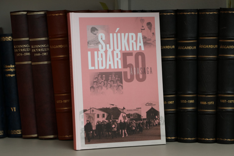 Saga SLFÍ rakin í nýrri bók