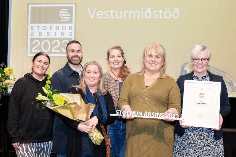 Mynd frá verðlaunaafhendingu af vef Sameykis