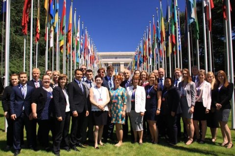 Virkir félagsmenn með áhuga á alþjóðamálum verkalýðshreyfingarinnar geta sótt um hjá Genfarskólanum.