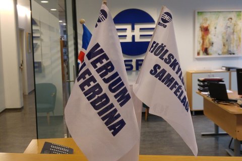 Gjöld hækkuð á launafólk en ekki atvinnulífið