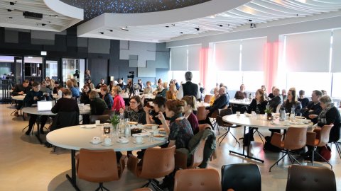 Boðið var upp á áhugaverð erindi á súpufundi í tilefni af alþjóðlegum baráttudegi kvenna í hádeginu …