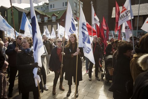 Aðildarfélög BSRB undirrita kjarasamninga