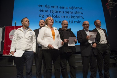 Fullt út úr dyrum á baráttufundinum