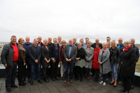 Forgangsraða þarf í þágu uppbyggingar í velferðar- og menntamálum segir meðal annars í ályktun forma…