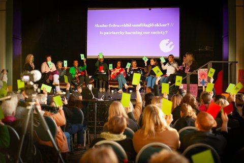 Einhugur var hjá fulltrúum flokkanna þegar kom að skaðsemi feðraveldisins