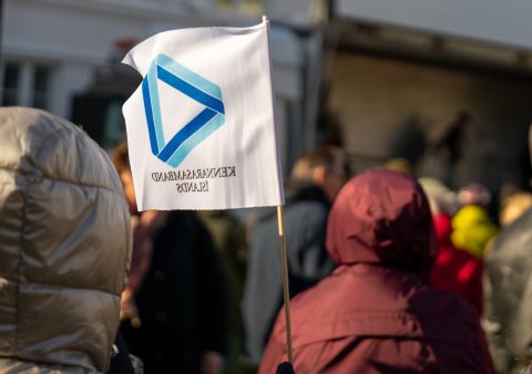 BSRB styður kennara