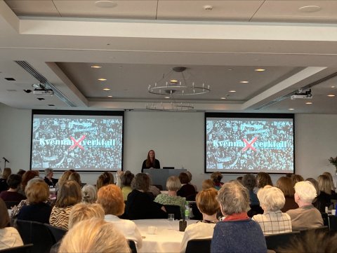 Sonja á kvennaþingi